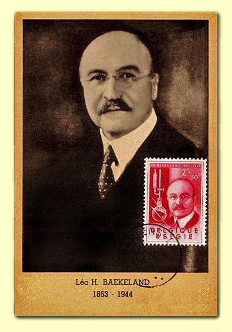 Kaart en postzegel uit de jaren vijftig met de foto die in 1924 op de cover van TIME stond.
